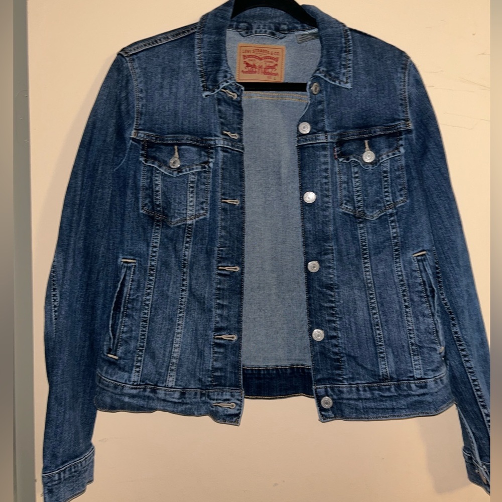 Women’s Levi’s Denim Jacket